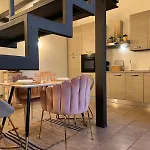 La Regina Delle Locazioni In Porta Romana 2 Appartement